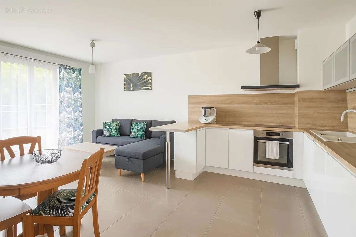 Appartement à FONTENAY-TRESIGNY