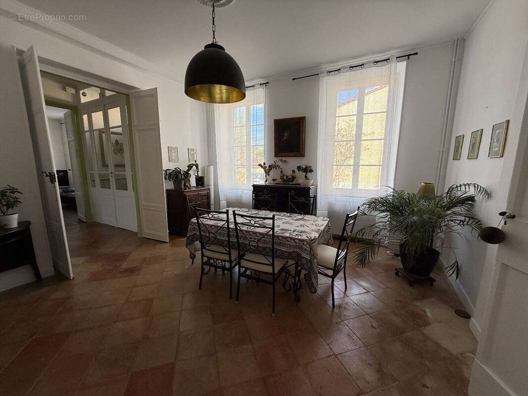 Maison de caractère au coeur d'un village - photo 13
