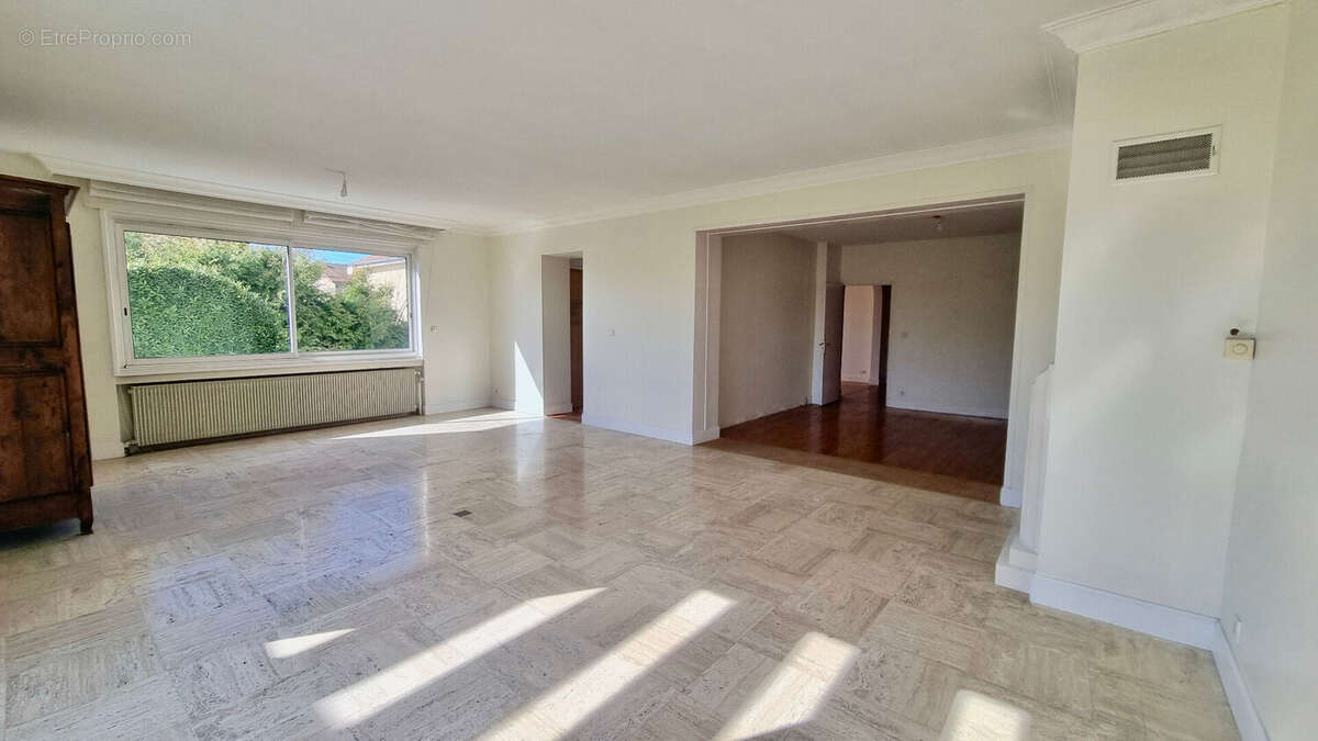 Maison à PONT-DU-CHATEAU