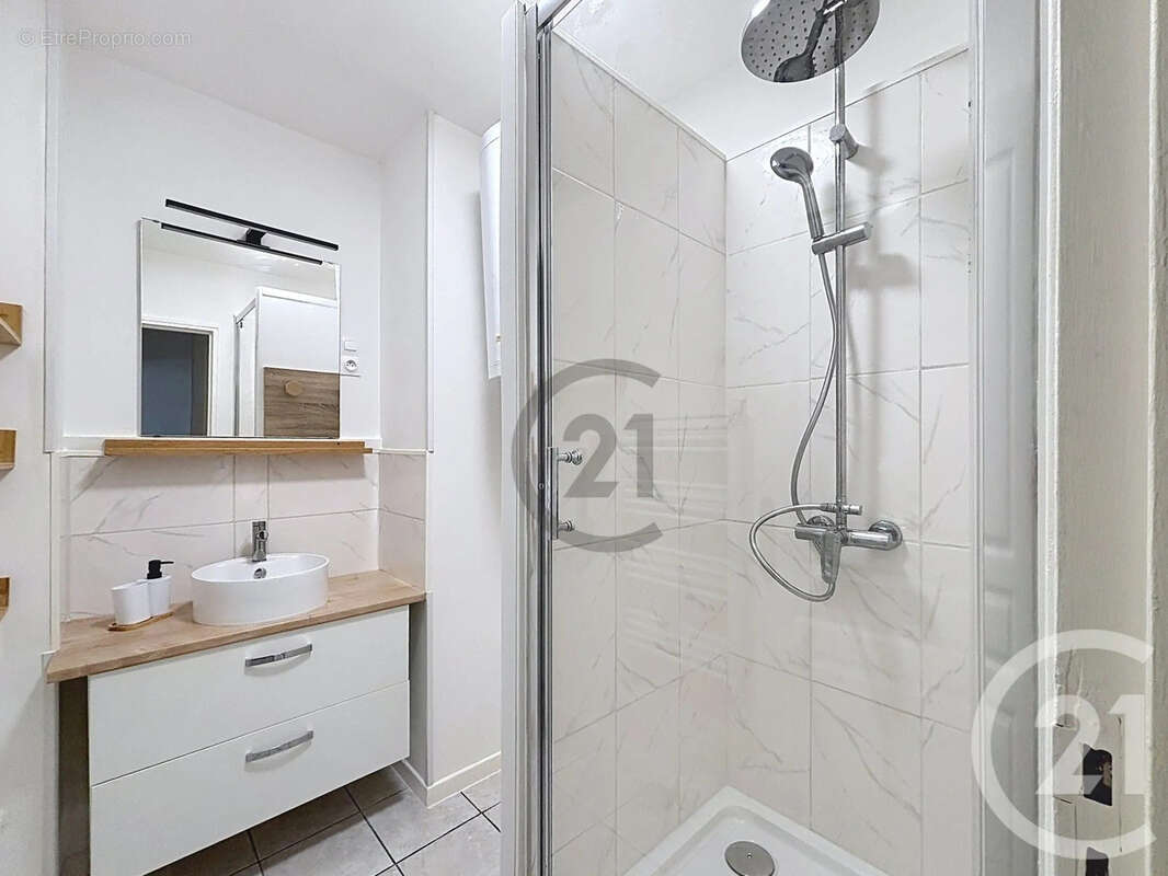 Appartement 28 m² à Provins  - photo 5