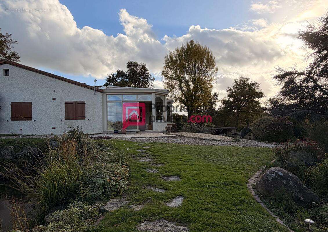 Villa d'Architecte d'Exception avec Vue Panoramique sur le Lac du Verdon - photo 3