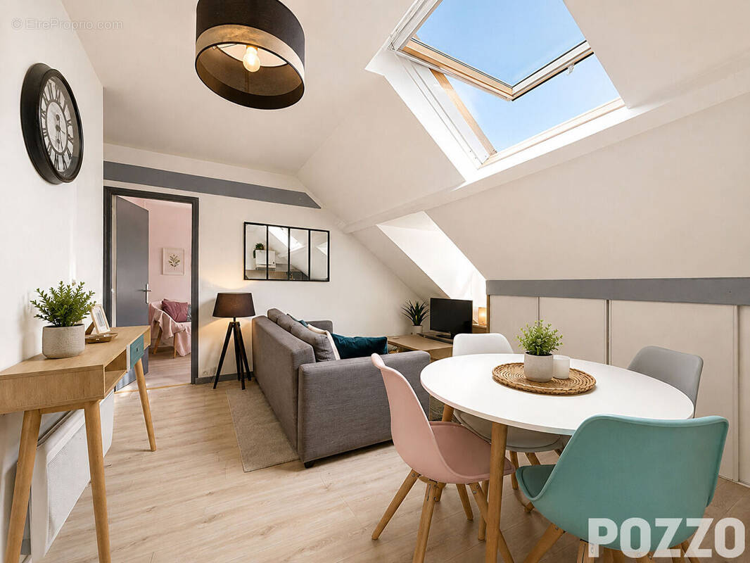 Appartement à DONVILLE-LES-BAINS