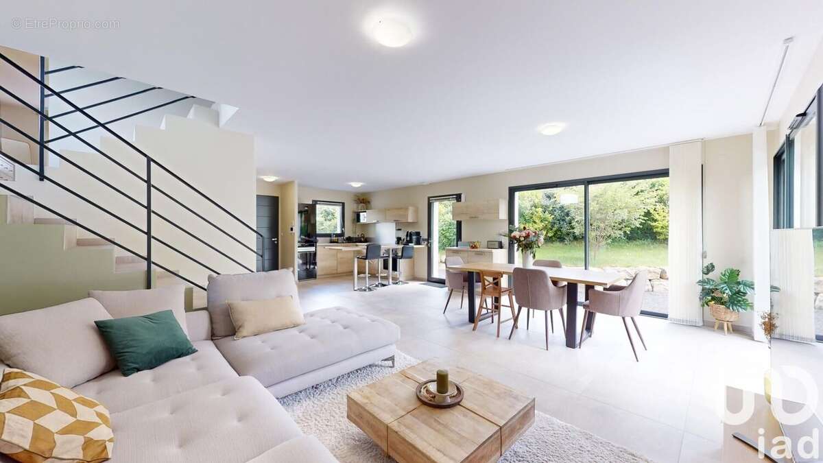 Photo 3 - Maison à POLLIONNAY