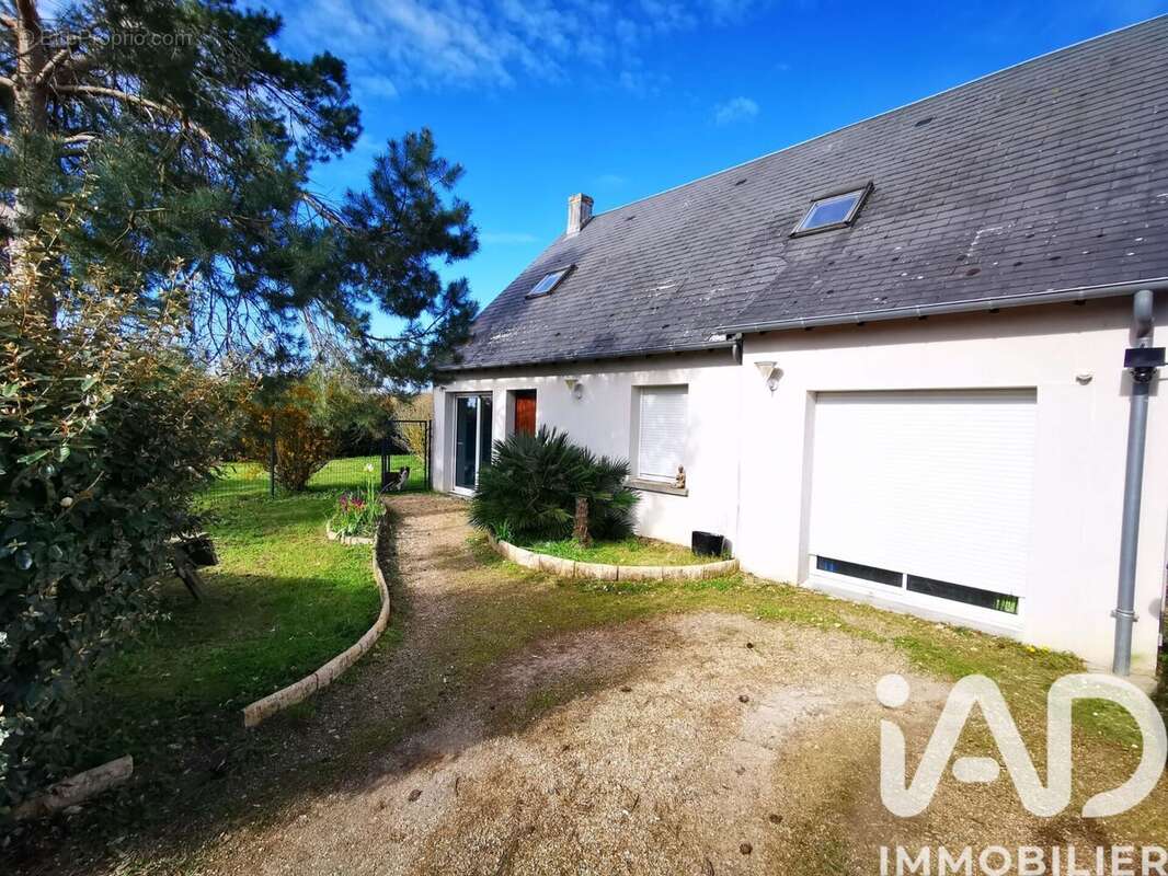 Photo 3 - Maison à AMBILLOU