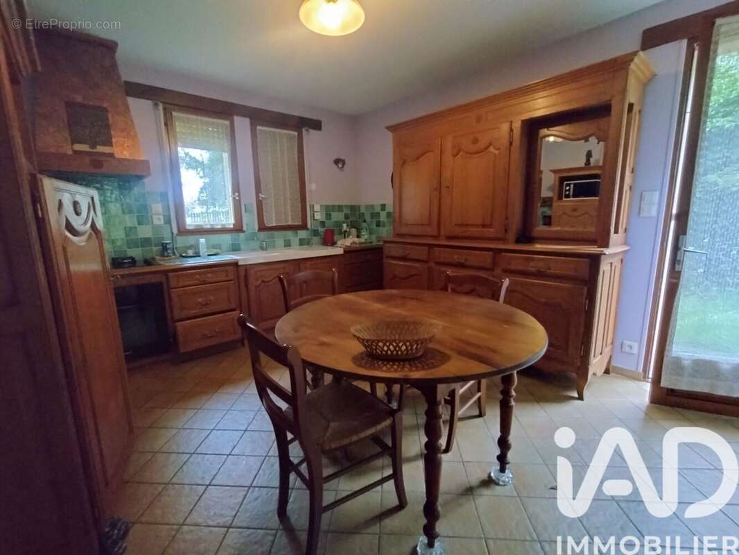 Maison 101 m² à Saint-Marceau  - photo 7