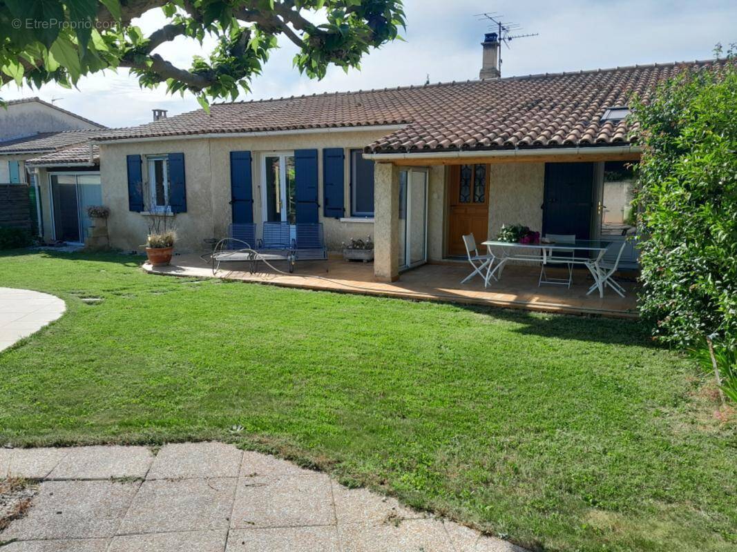 Maison à CAUMONT-SUR-DURANCE