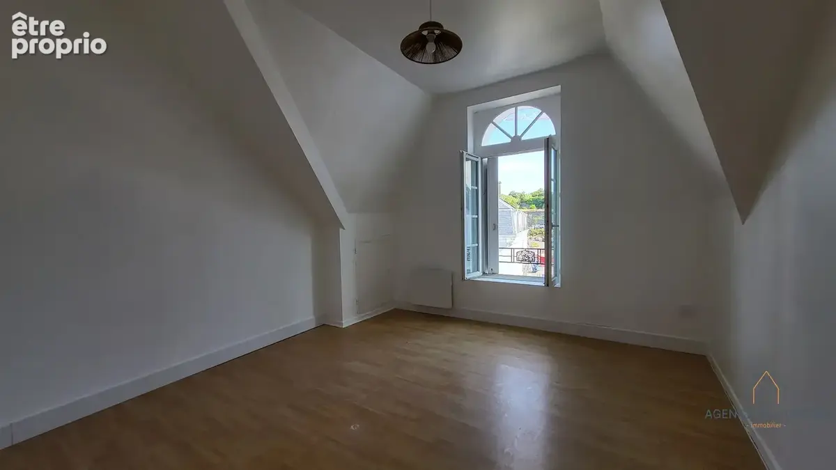 Appartement à vendre à Le Palais : Vue sur les fortifications et coeur historique - photo 4