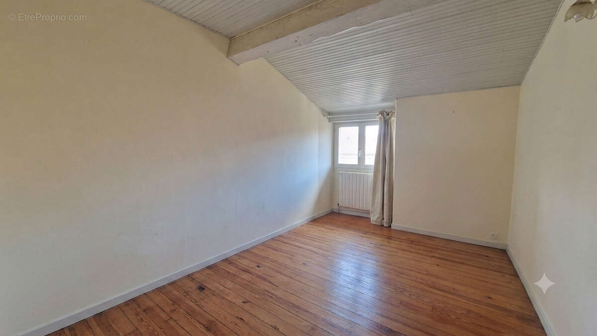 Centre historique st macaire - maison 140 m2 avec terrasse - photo 9