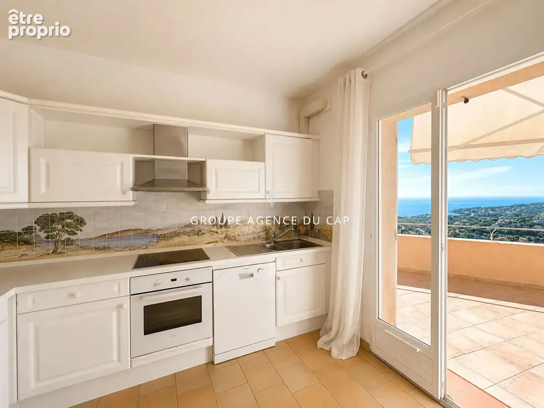 A vendre villa de 150m² avec vue mer panoramique  4 chambres et garage aux issambres - photo 11