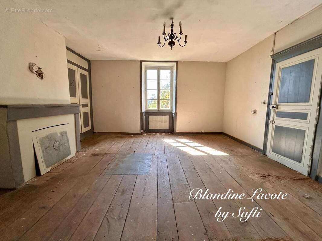 Maison 207 m² à Montboucher  - photo 8