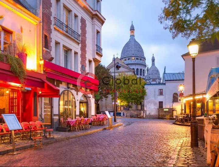 Appartement à PARIS-18E