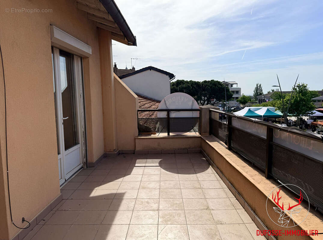 T2 dernier étage avec terrasse 14 m² - photo 13