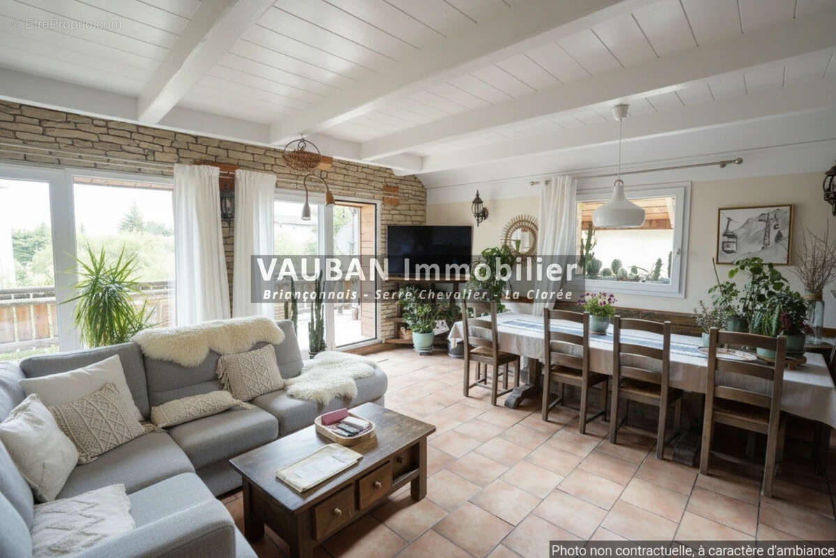Maison à LE MONETIER-LES-BAINS