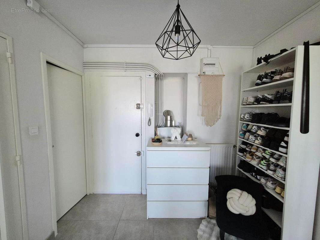 Appartement à SAINT-ETIENNE
