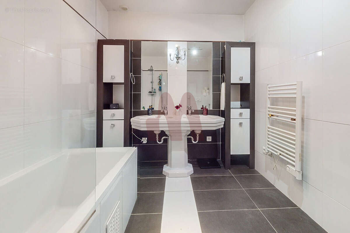 Maison à RUEIL-MALMAISON