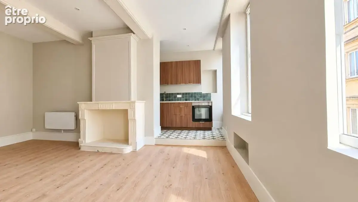 Saint-Laurent-sur-Saône – Appartement T3 lumineux à deux pas du centre-ville de Mâcon - photo 2
