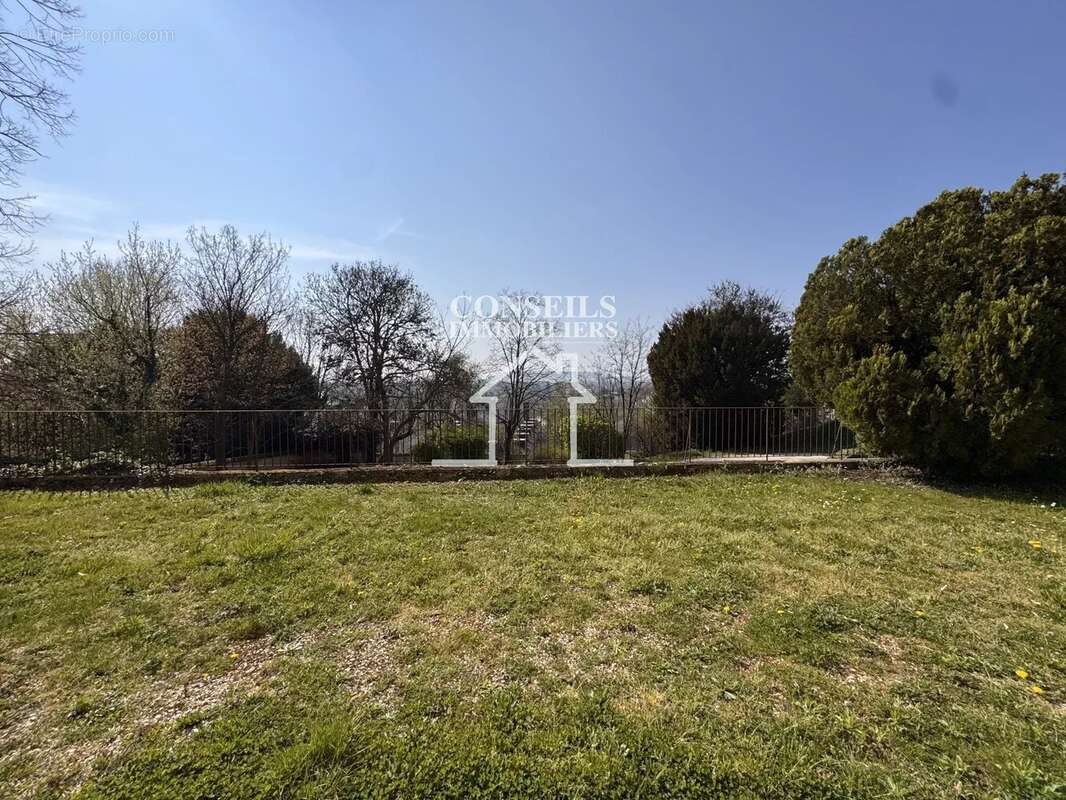 Appartement à JOIGNY
