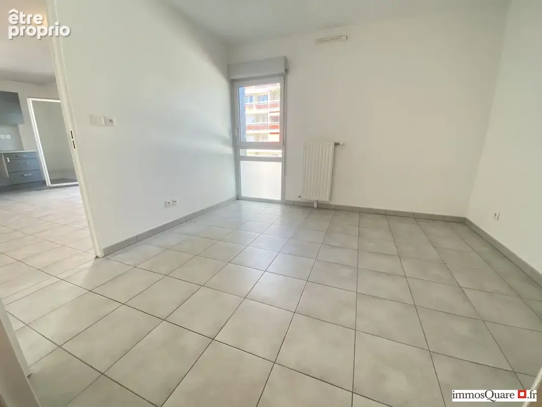Appartement 60 m² à Bron  - photo 6