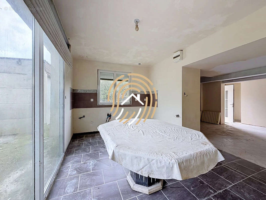 Maison 56 m² à Raimbeaucourt  - photo 6