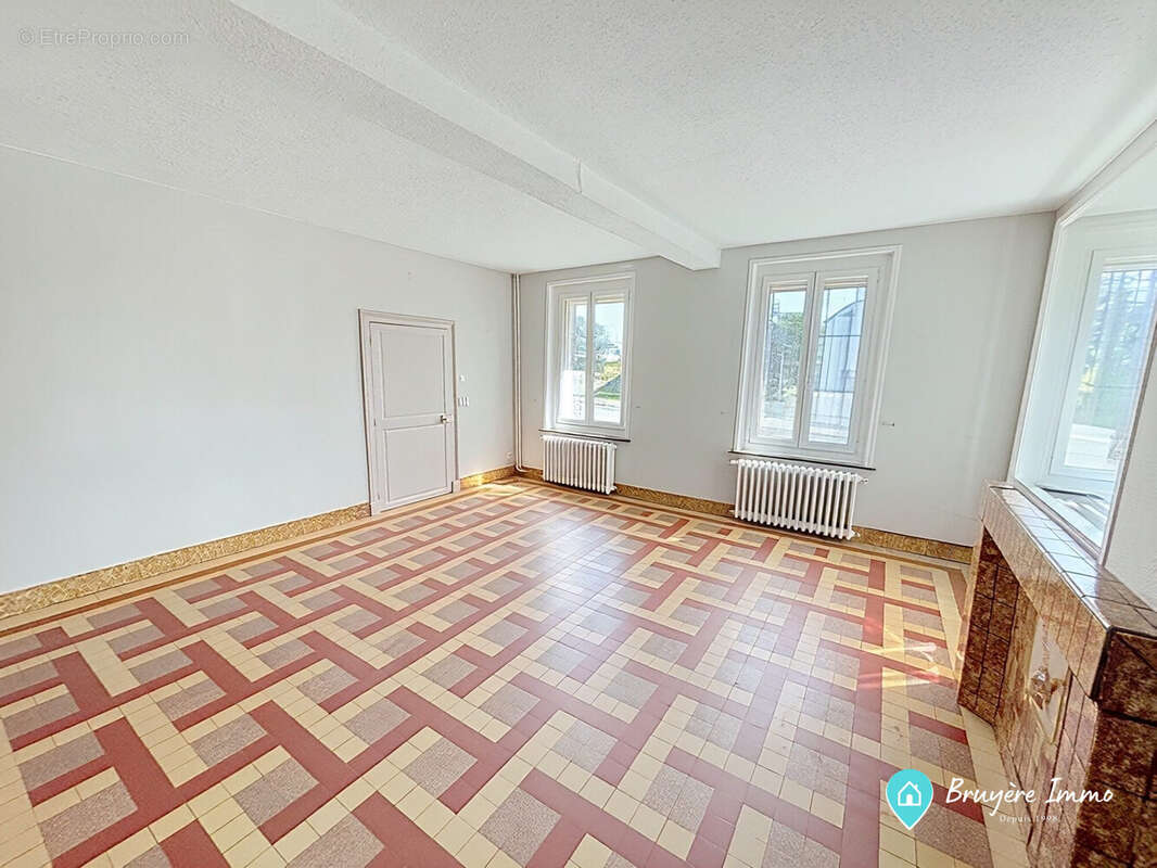 Maison 127 m² à Hirson  - photo 2