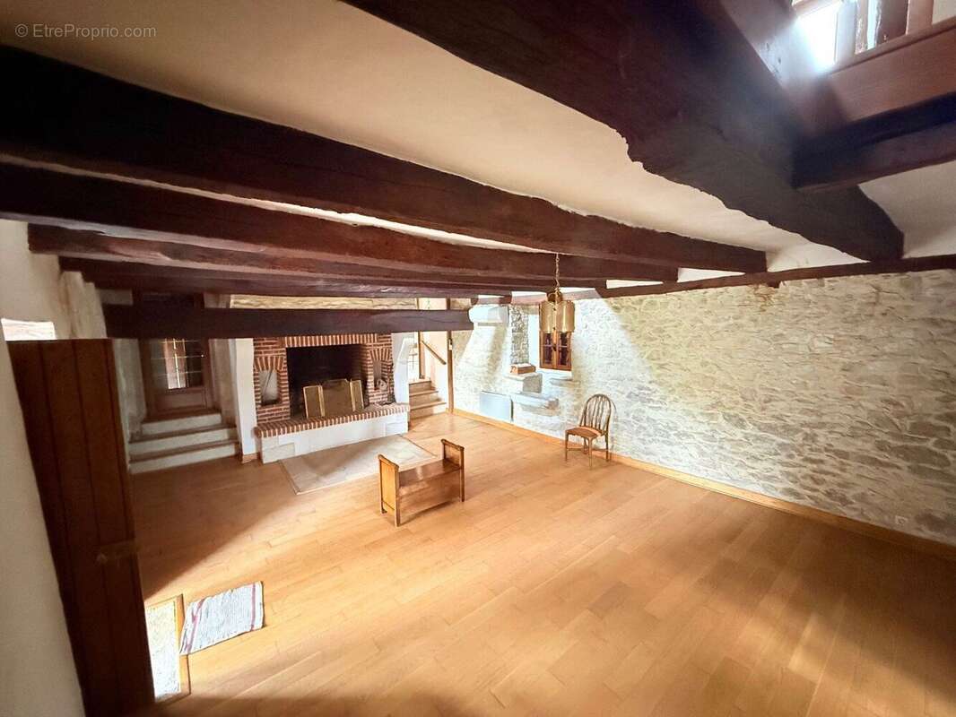 Propriété rare du XVIe siècle - photo 15