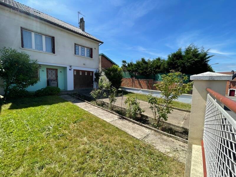 Maison à SERMAIZE-LES-BAINS