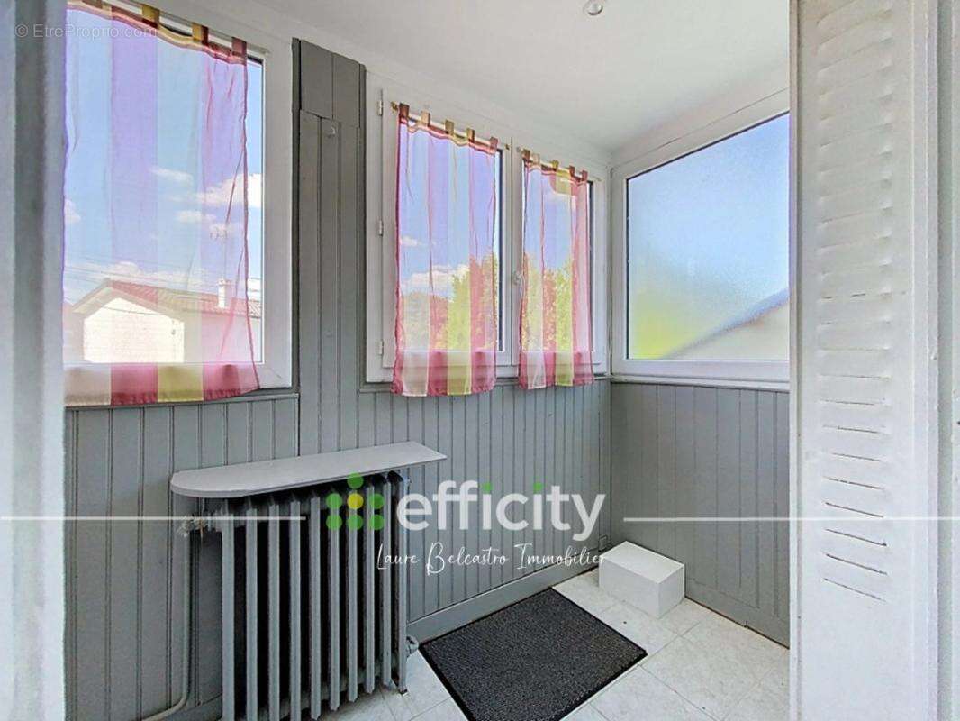 Maison à VILLECRESNES