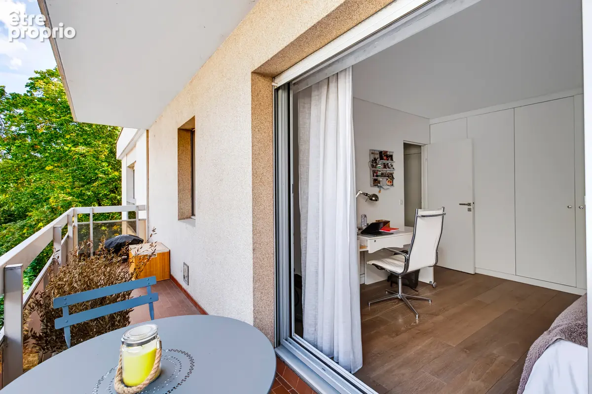 Appartement 5 pièces avec terrasse et vue dégagée - photo 9