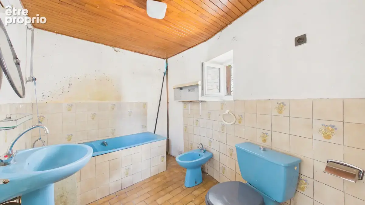 Maison  5 pièces 112 m2 + dépendances + terrain 1073 m² - photo 13
