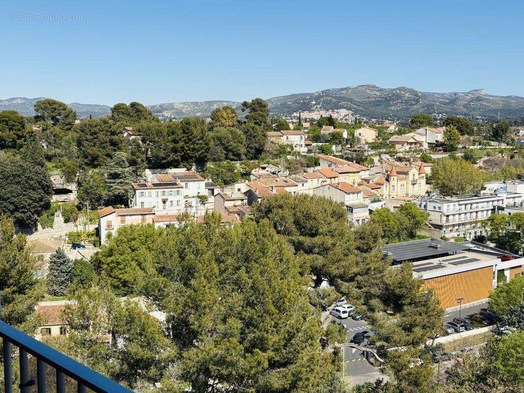 Appartement à MARSEILLE-13E