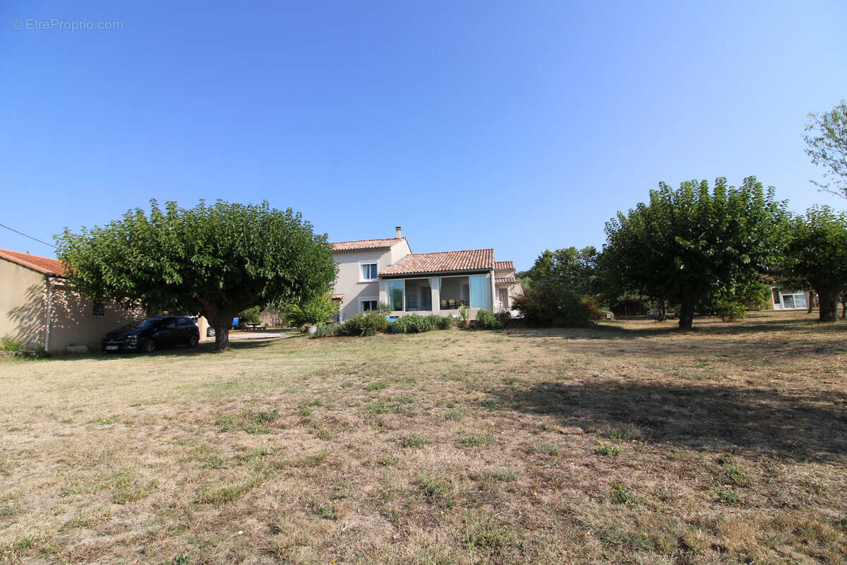 Maison à ALLEGRE-LES-FUMADES