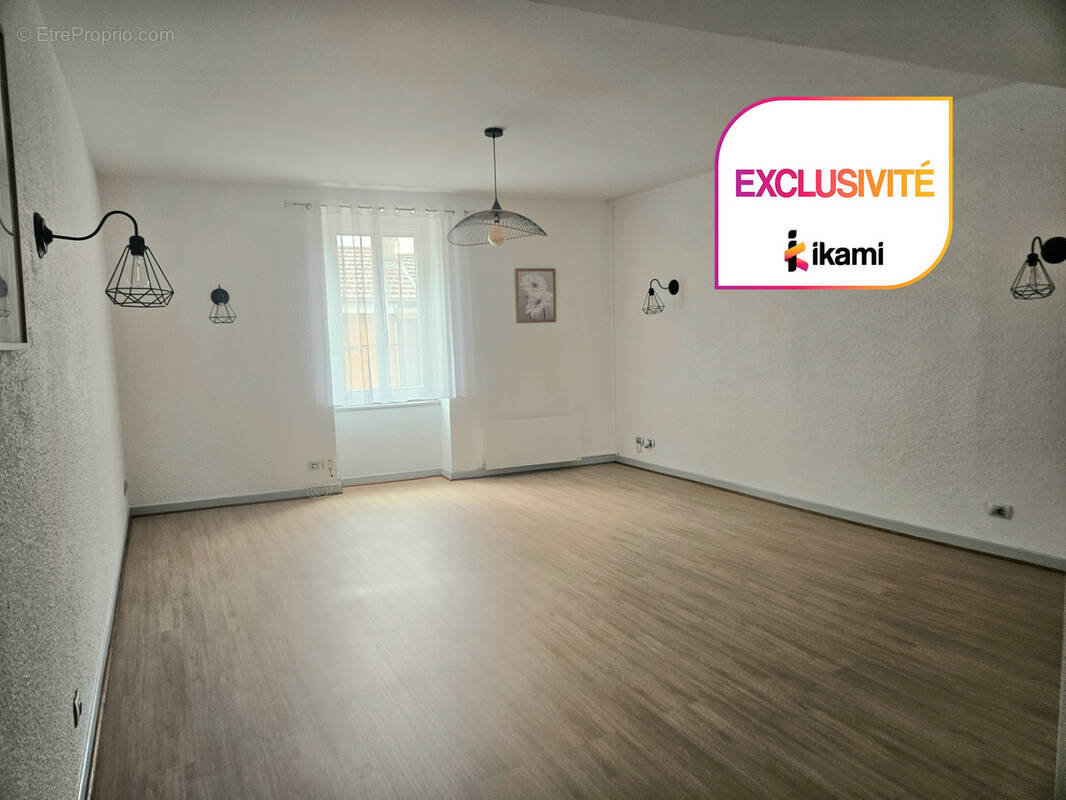 Appartement à RIVES