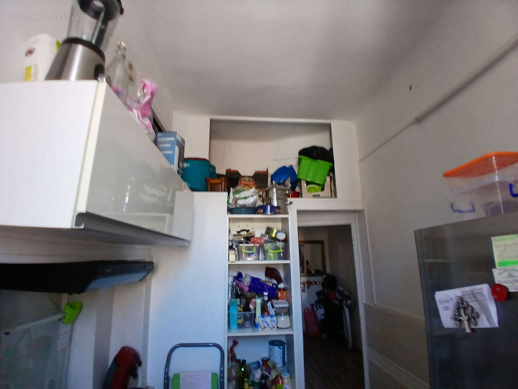 Appartement à MARSEILLE-3E