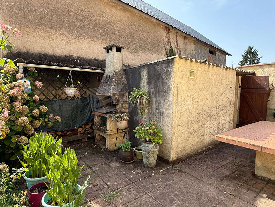 Maison à POUILLY-SUR-LOIRE