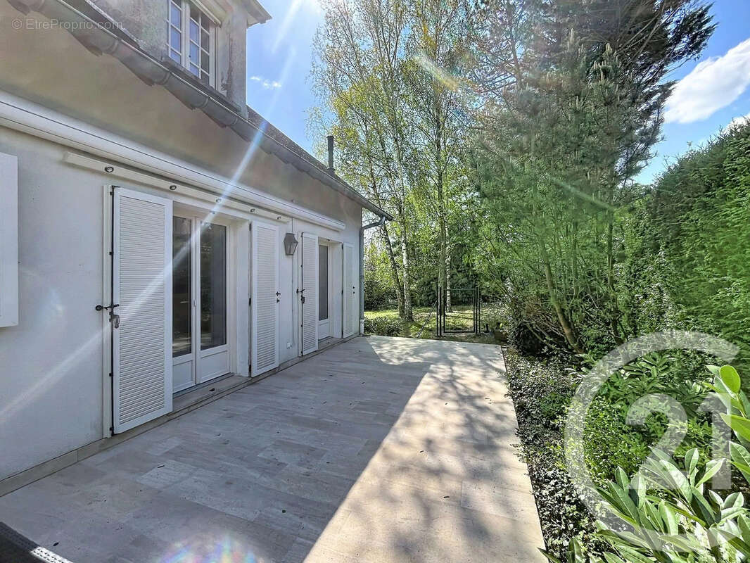Maison à BRUGNY-VAUDANCOURT