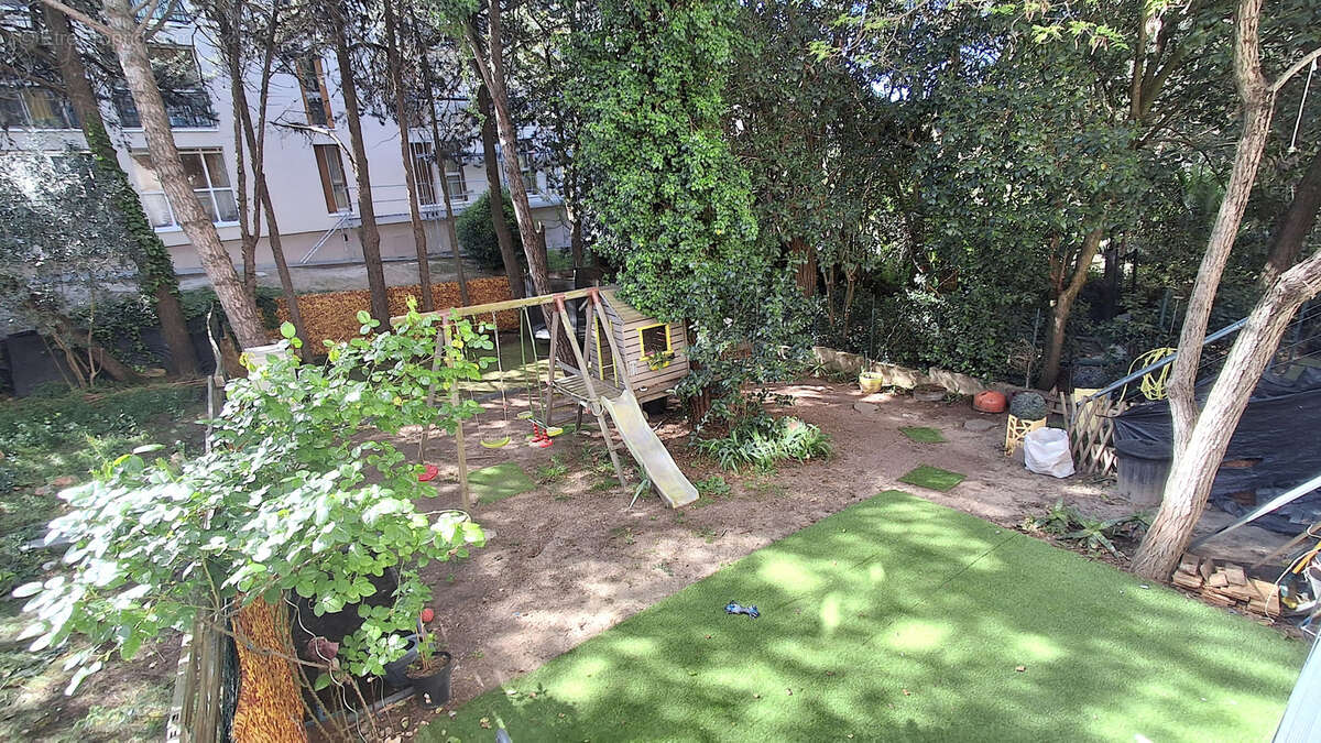 Appartement à LES PENNES-MIRABEAU