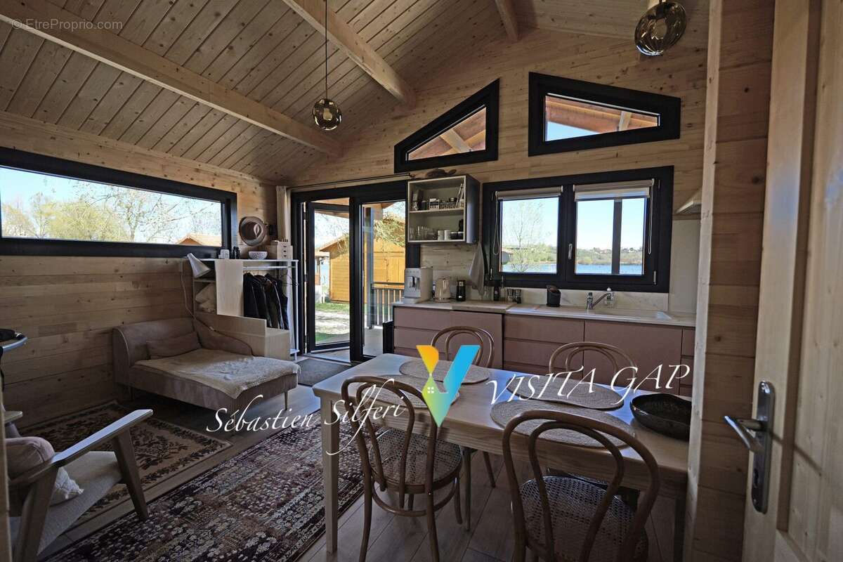 Maison à LA FREISSINOUSE