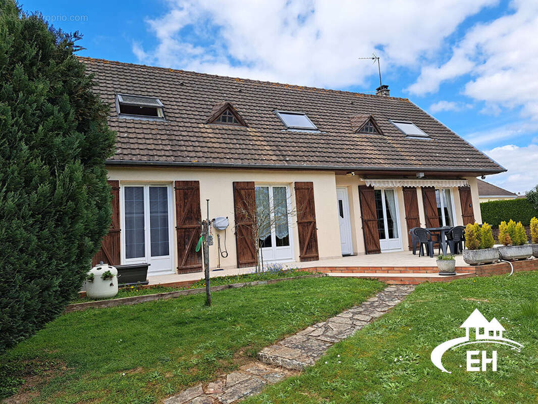 Maison à L'AIGLE