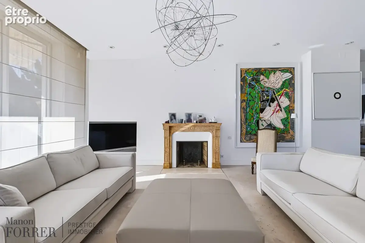 À VENDRE ! Appartement 5 pièces avec terrasse et balcon à proximité du parc de l’Orangerie   164,7 m2 - photo 2
