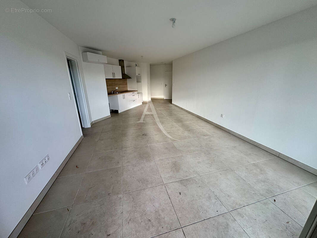 Appartement Nimes 4 pièce(s) 96.50 m2 - photo 4