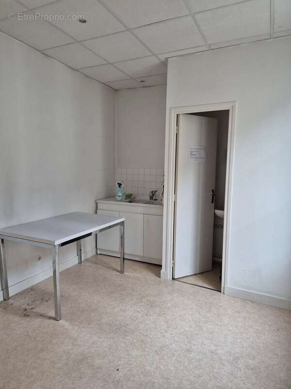 Appartement à BEAUNE-LA-ROLANDE