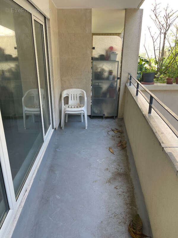 Appartement à PARIS-19E