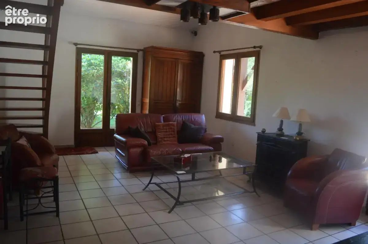 Maison à vendre 5 pièces - 123 M2  au Teich (33) - photo 3