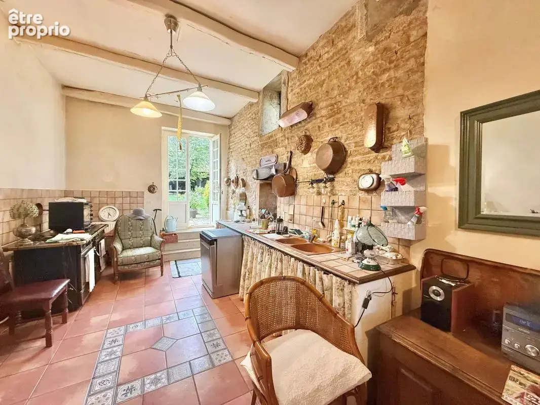 Dijon Sud, Vieux Chenôve, demeure de prestige de 1745 sur terrain de 1822 m² - photo 6