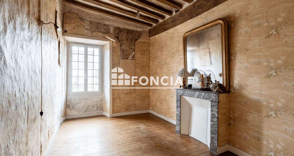 Maison à OISSEAU-LE-PETIT