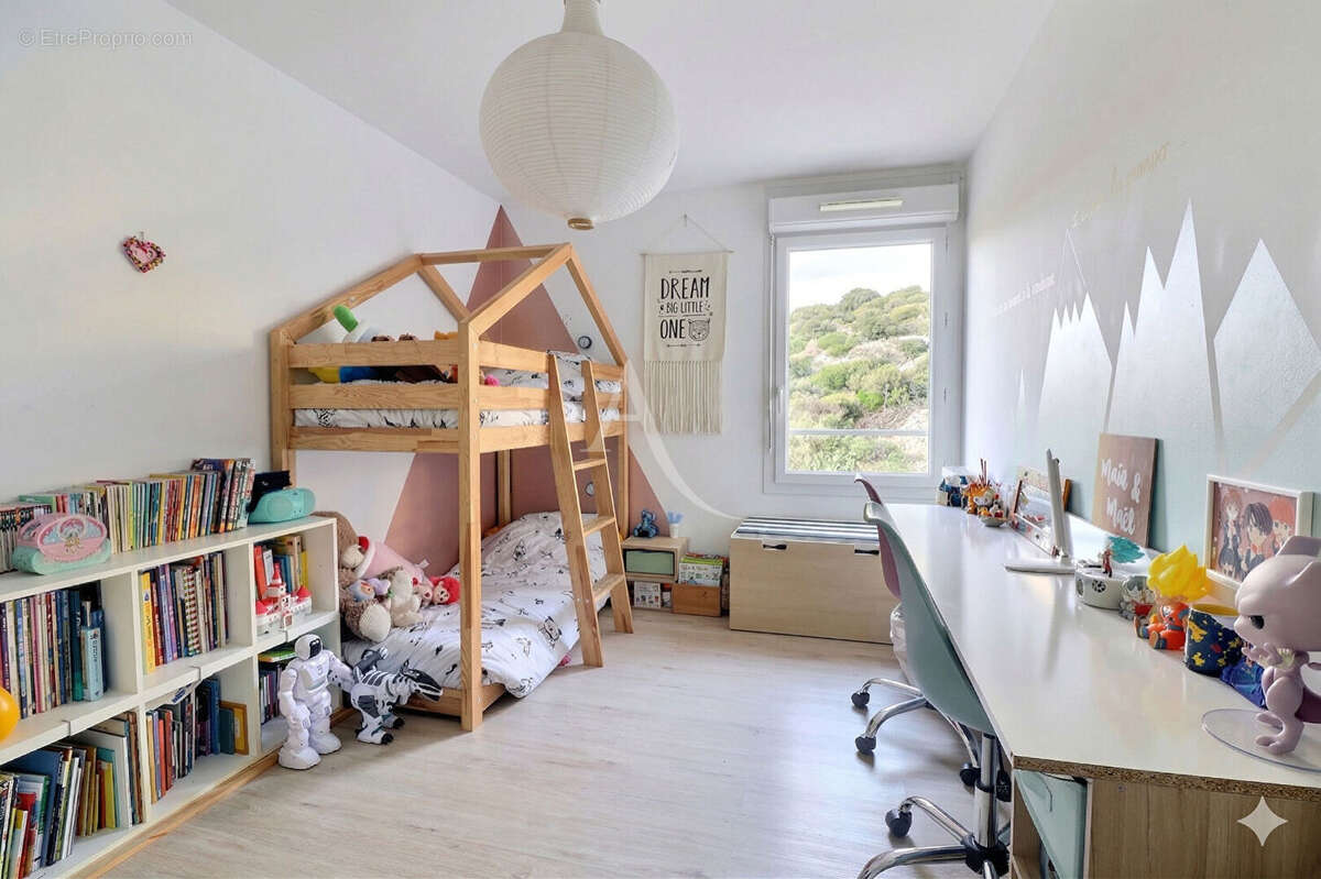 Appartement à MARSEILLE-12E