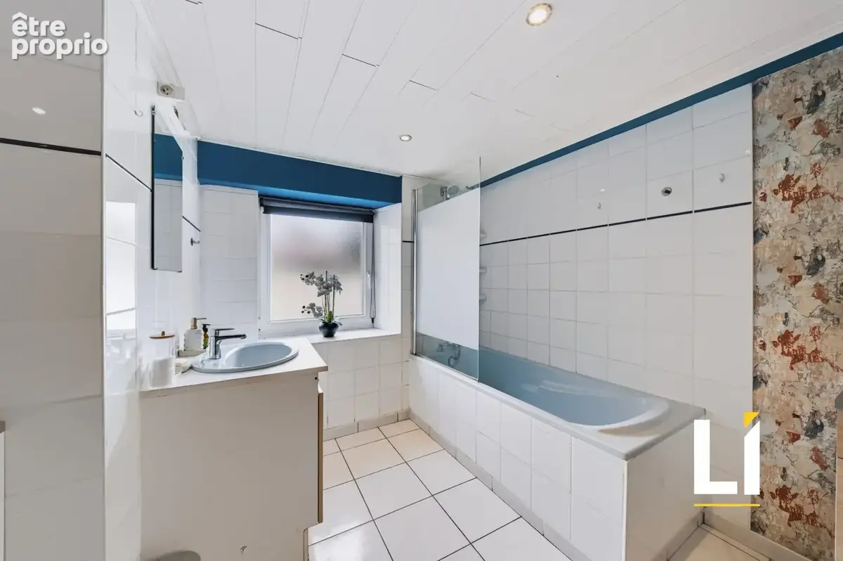 Appartement 3 pièces 93 m² à vendre à Ferrieres-Le-Lac (25470) - photo 7