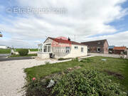 Photo 1 - Maison à FRESNOY-LES-ROYE