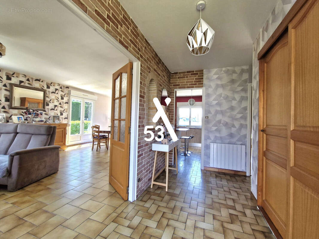Maison 97 m² à Eperlecques  - photo 2