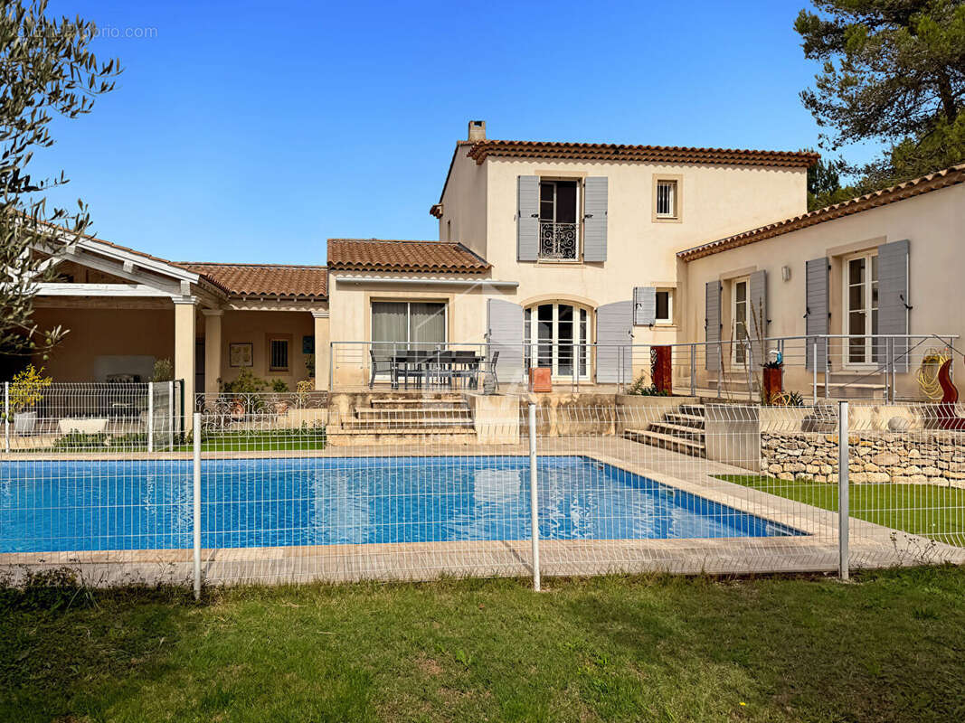 Maison à CABRIES
